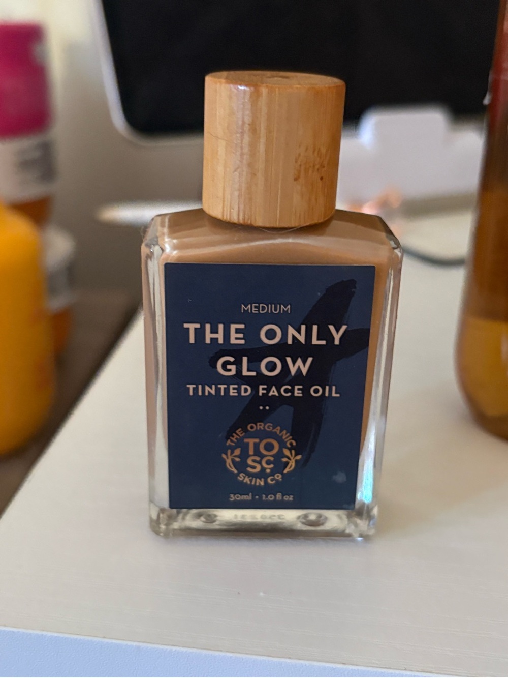 THE ONLY GLOW Tinted Face - Medium (Beige)